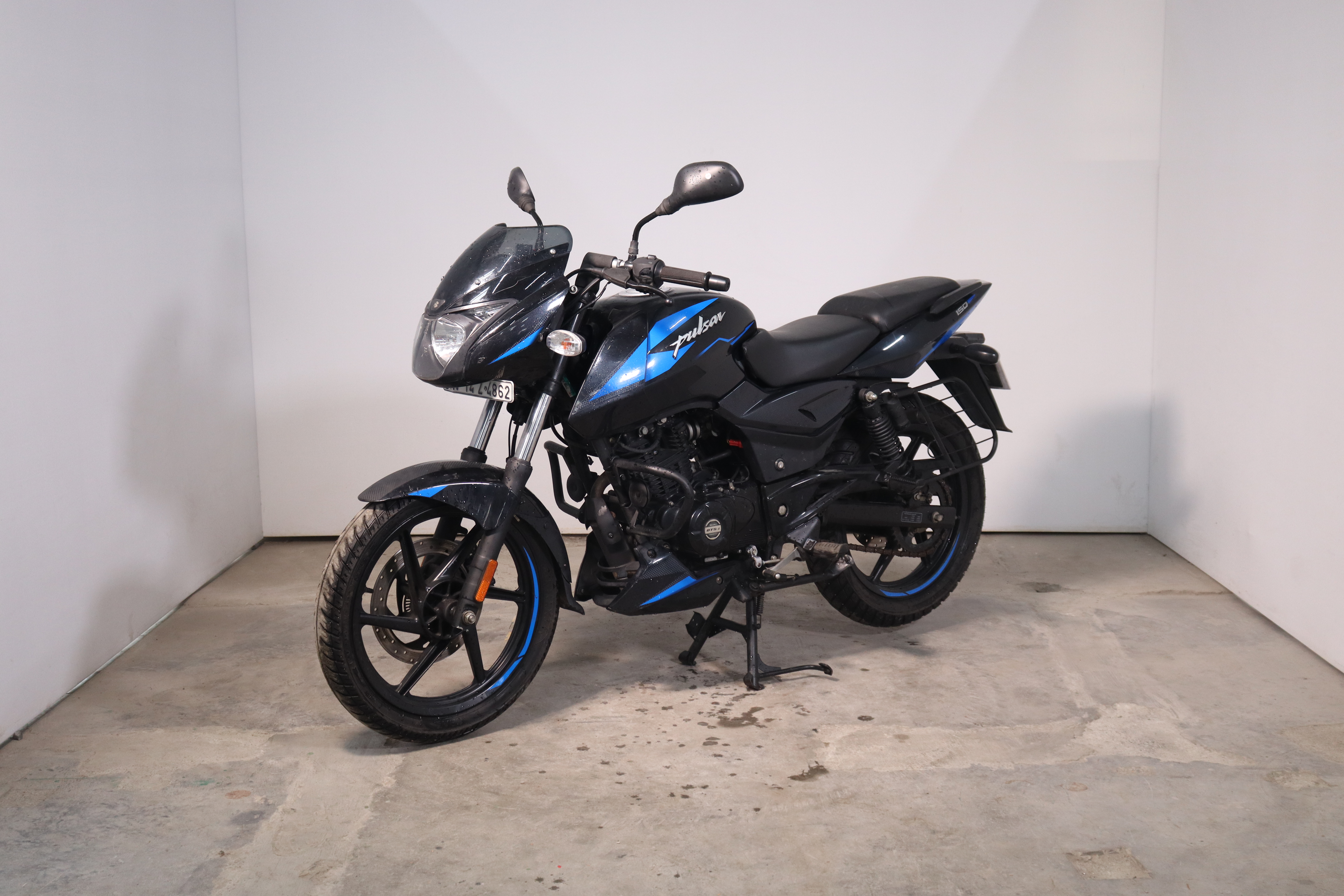 Bajaj Pulsar 150