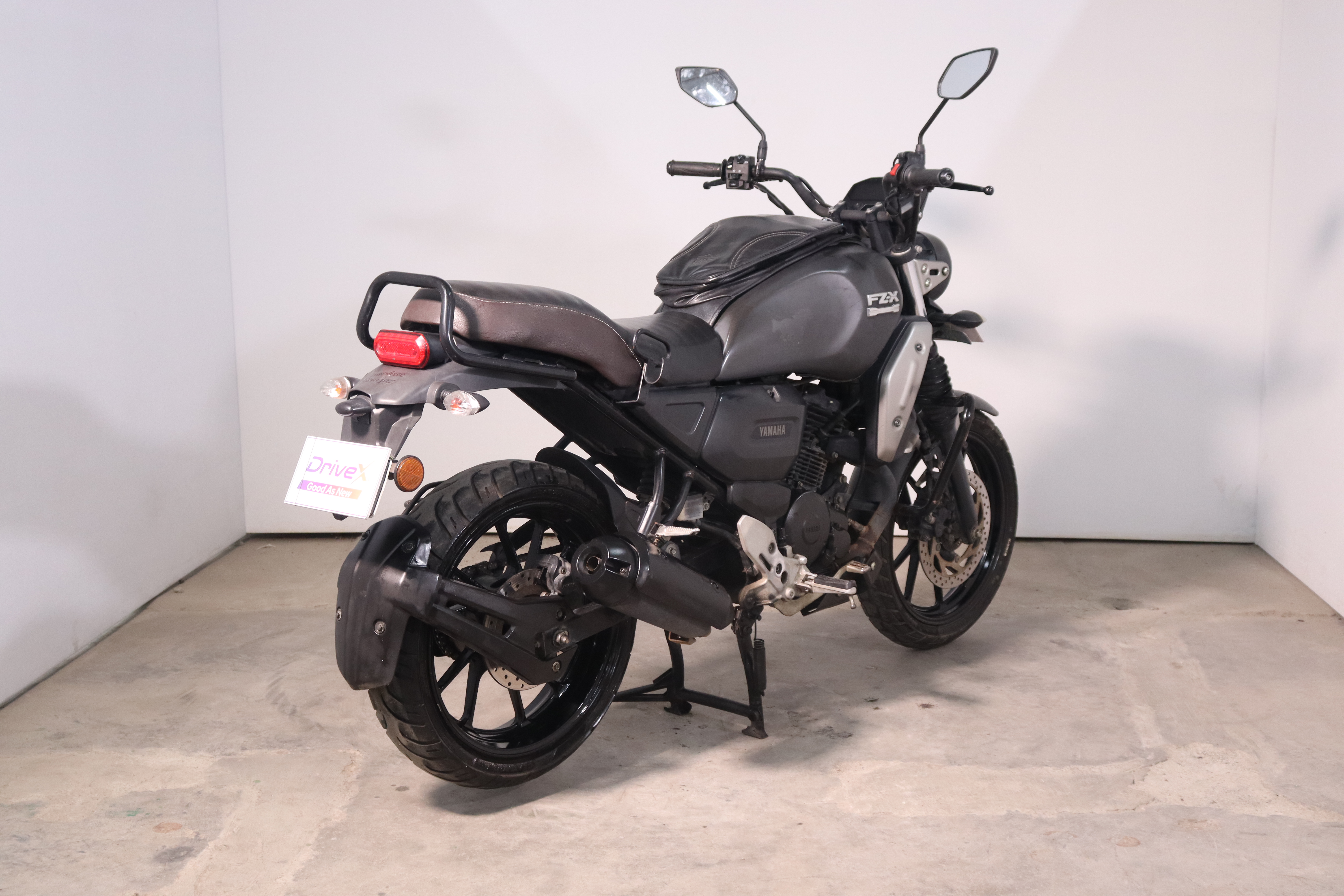 Yamaha FZ25