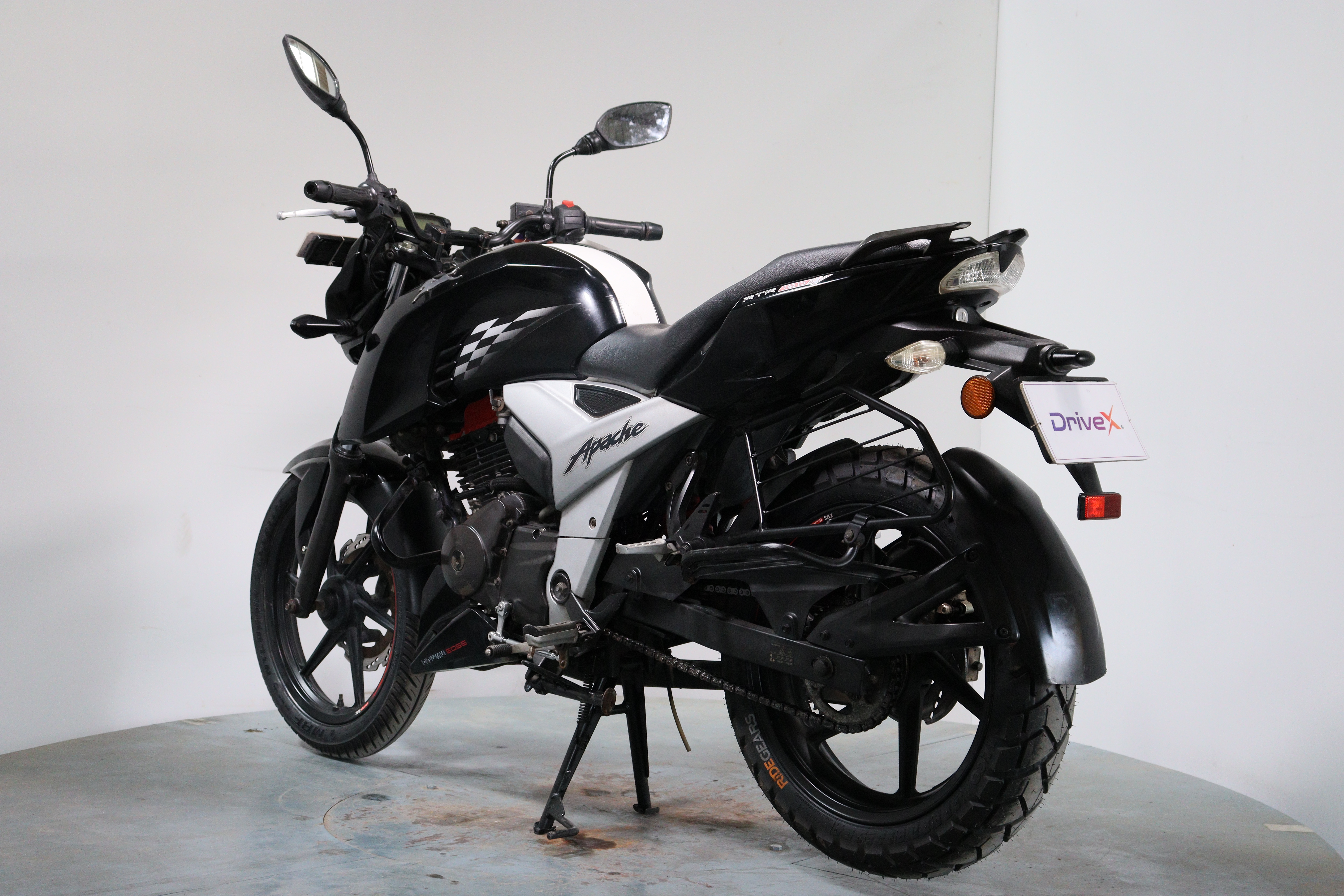 TVS Apache RTR 160