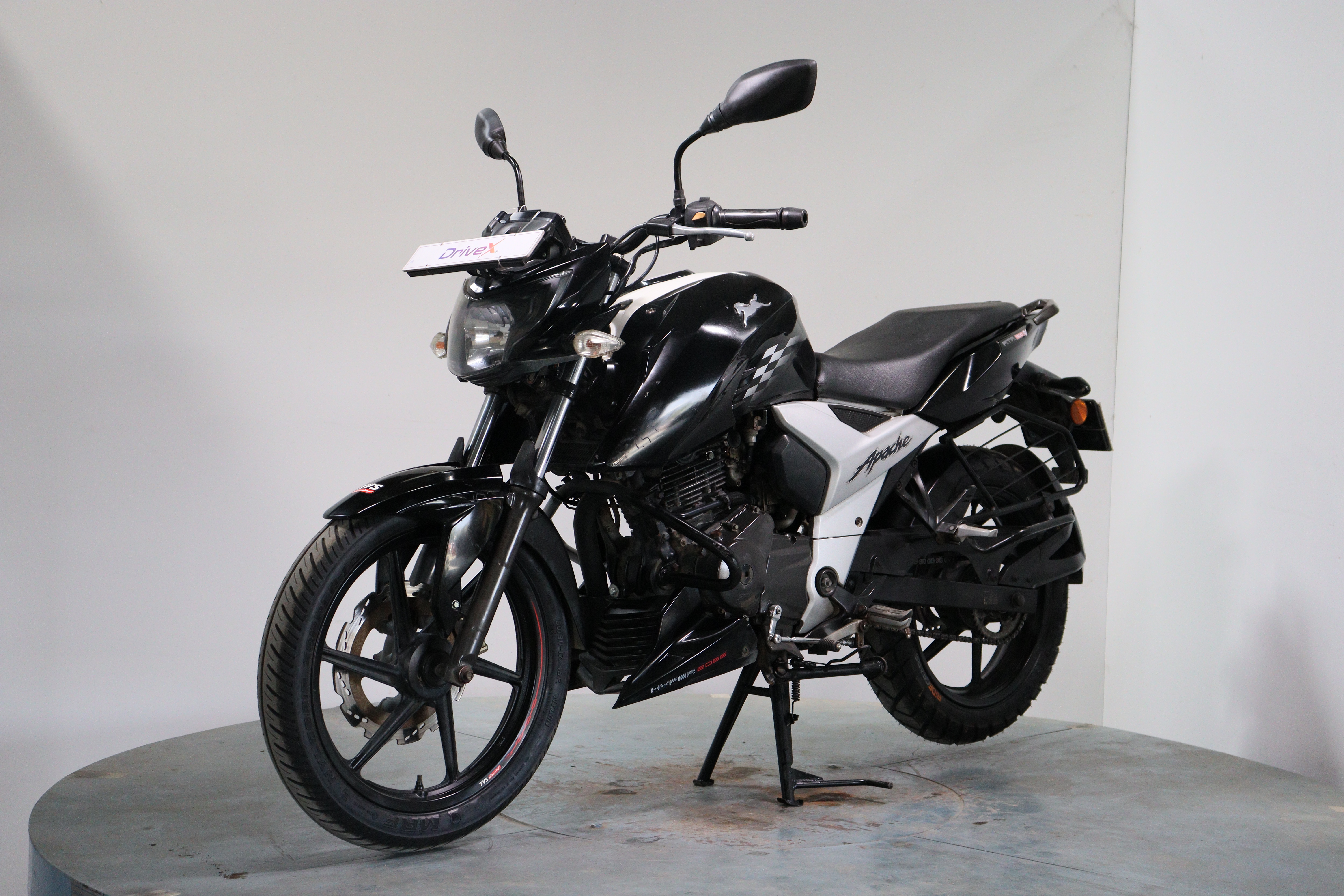 TVS Apache RTR 160