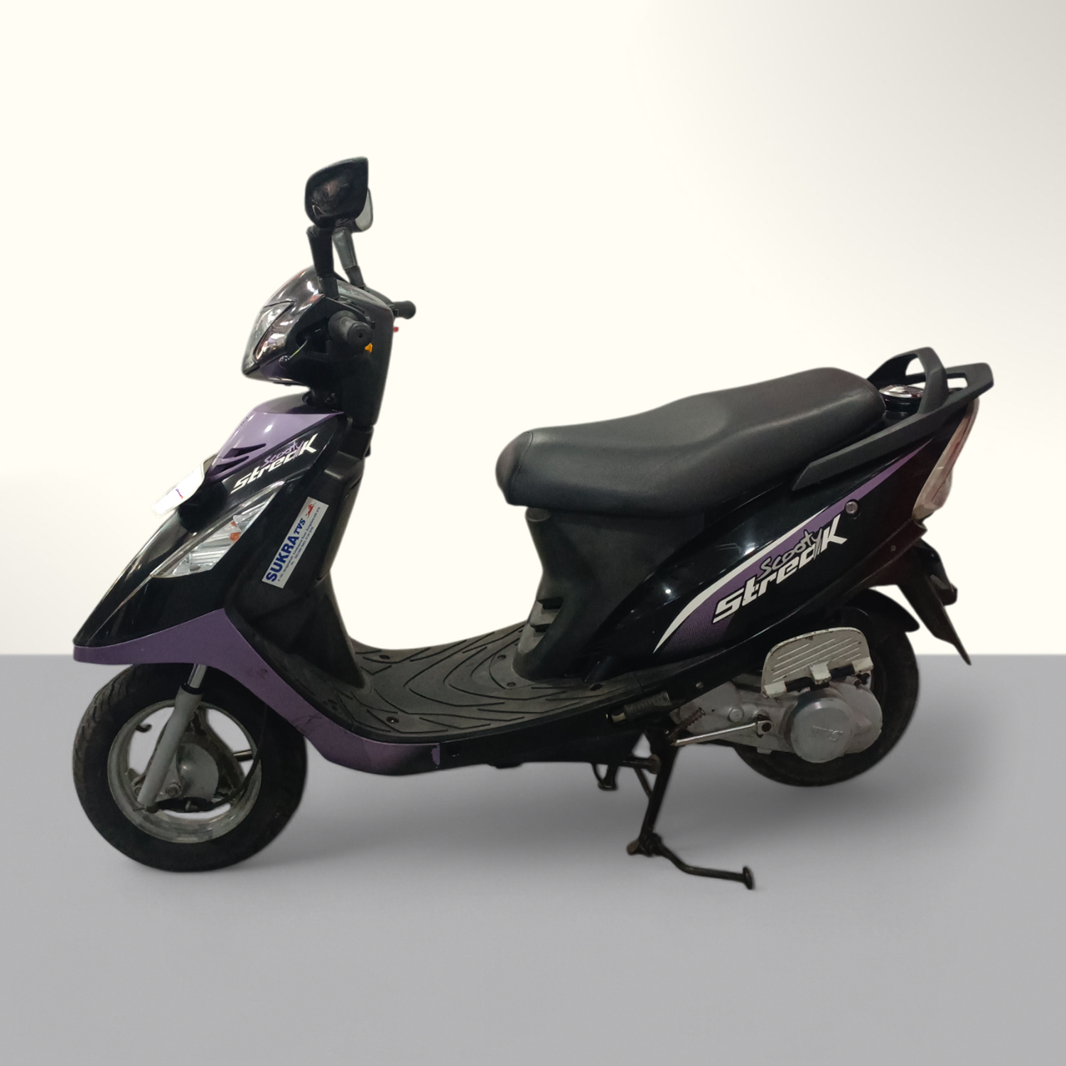 TVS Scooty Streak 90