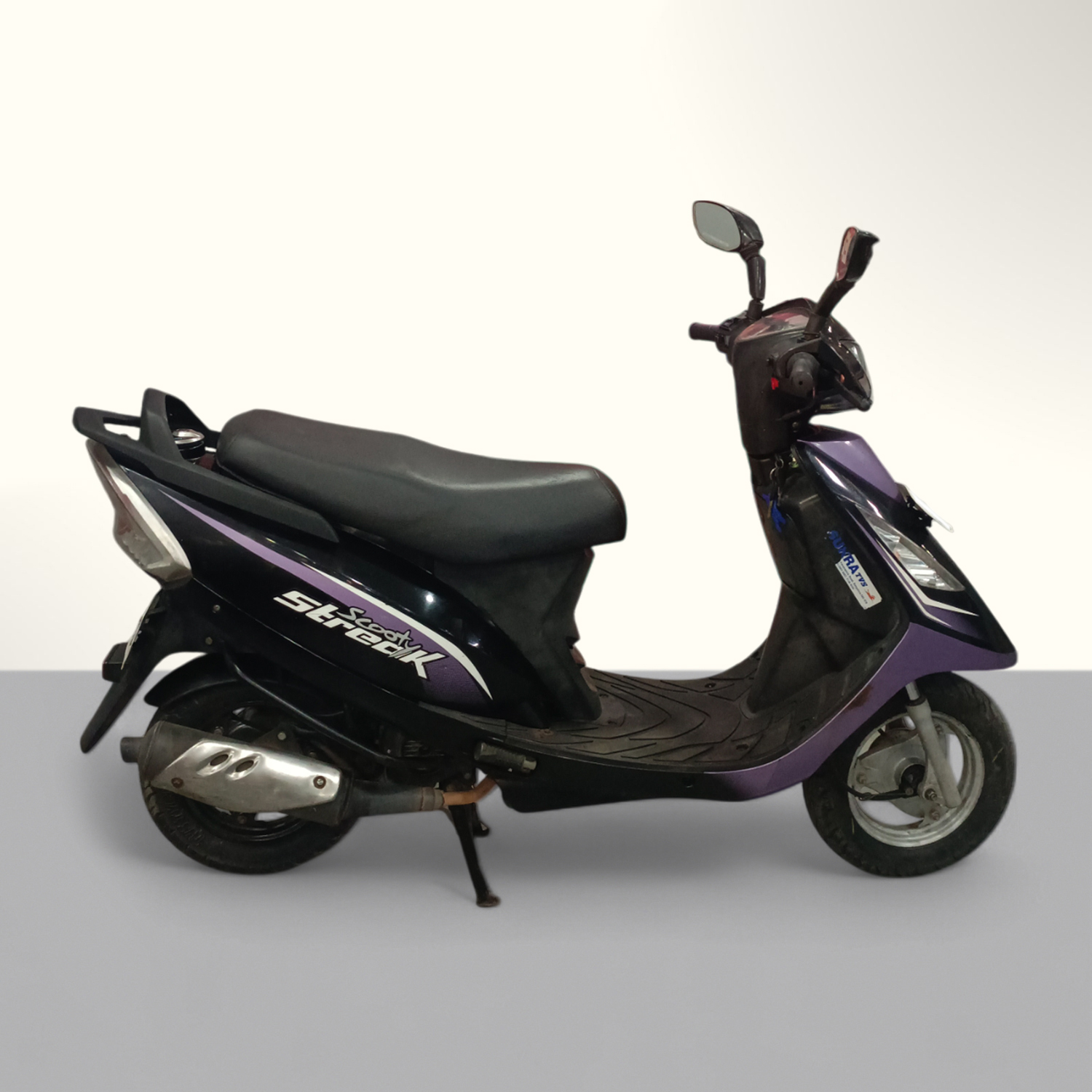 TVS Scooty Streak 90