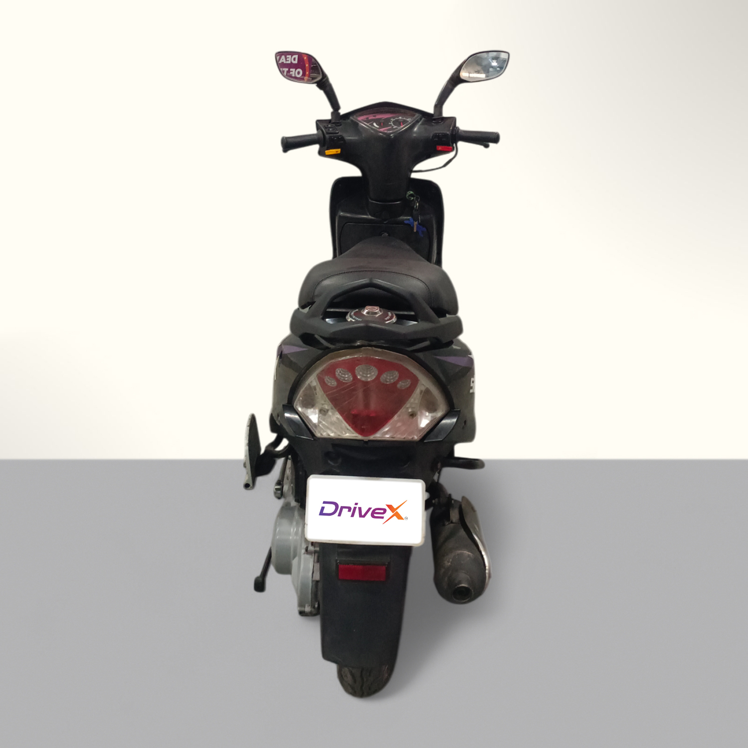 TVS Scooty Streak 90