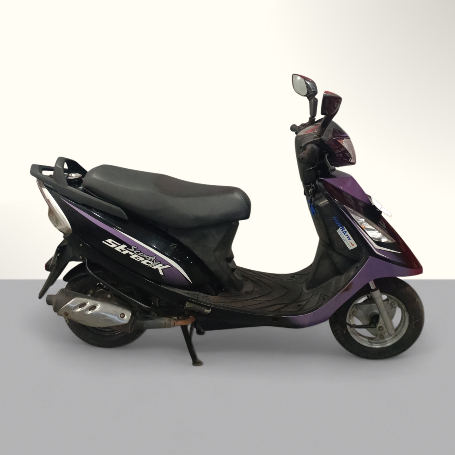 TVS Scooty Streak 90