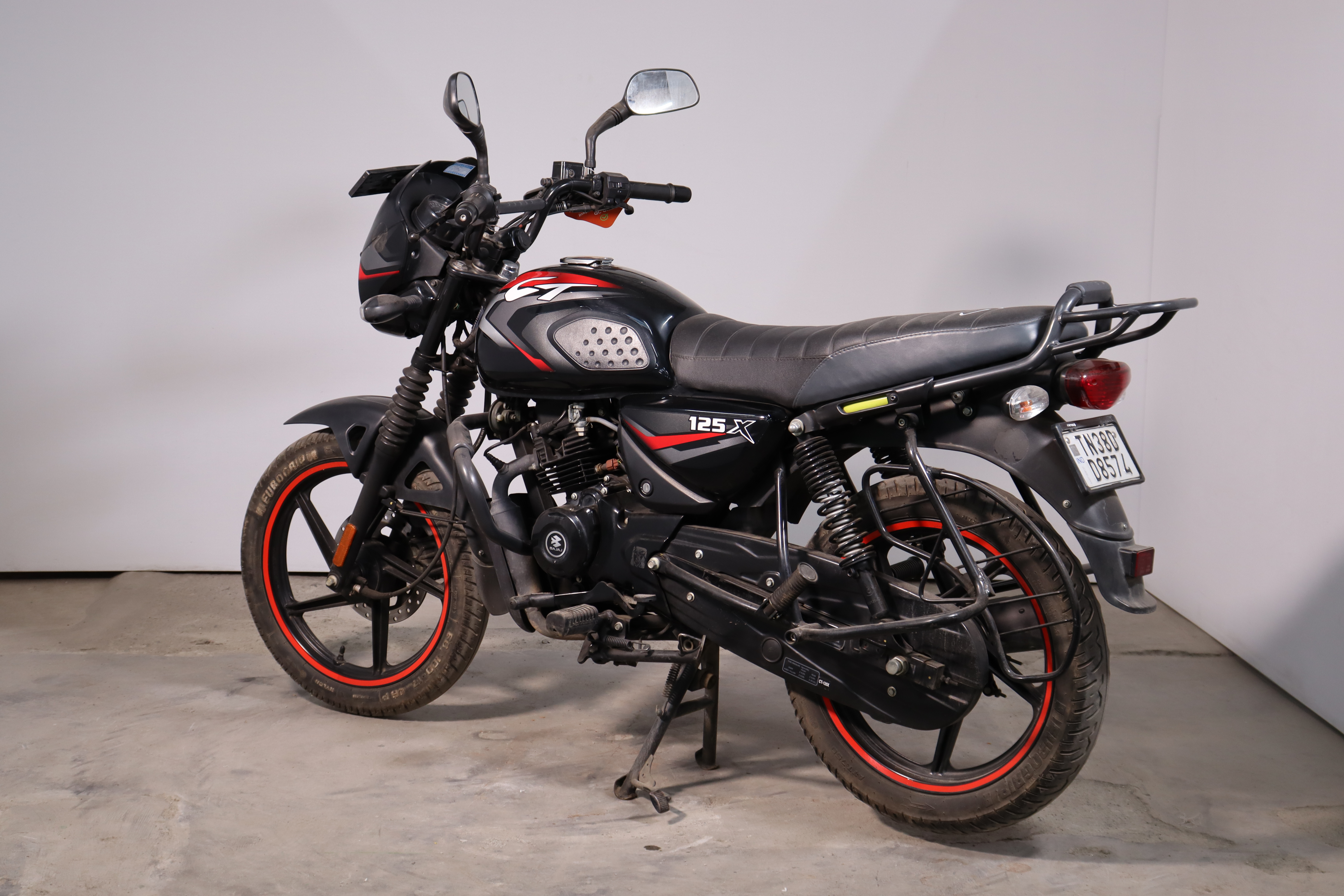 Bajaj XCD 125