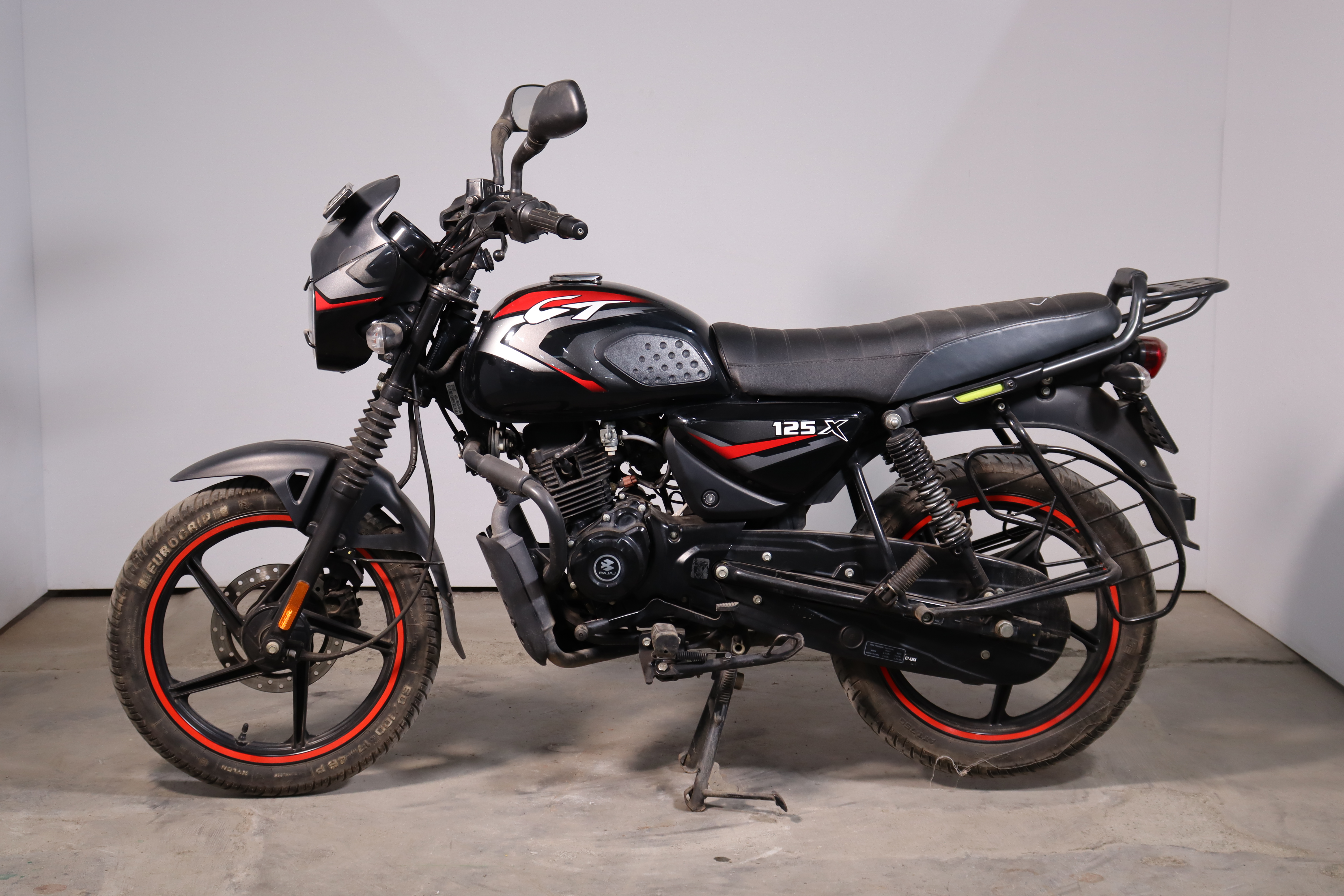 Bajaj XCD 125