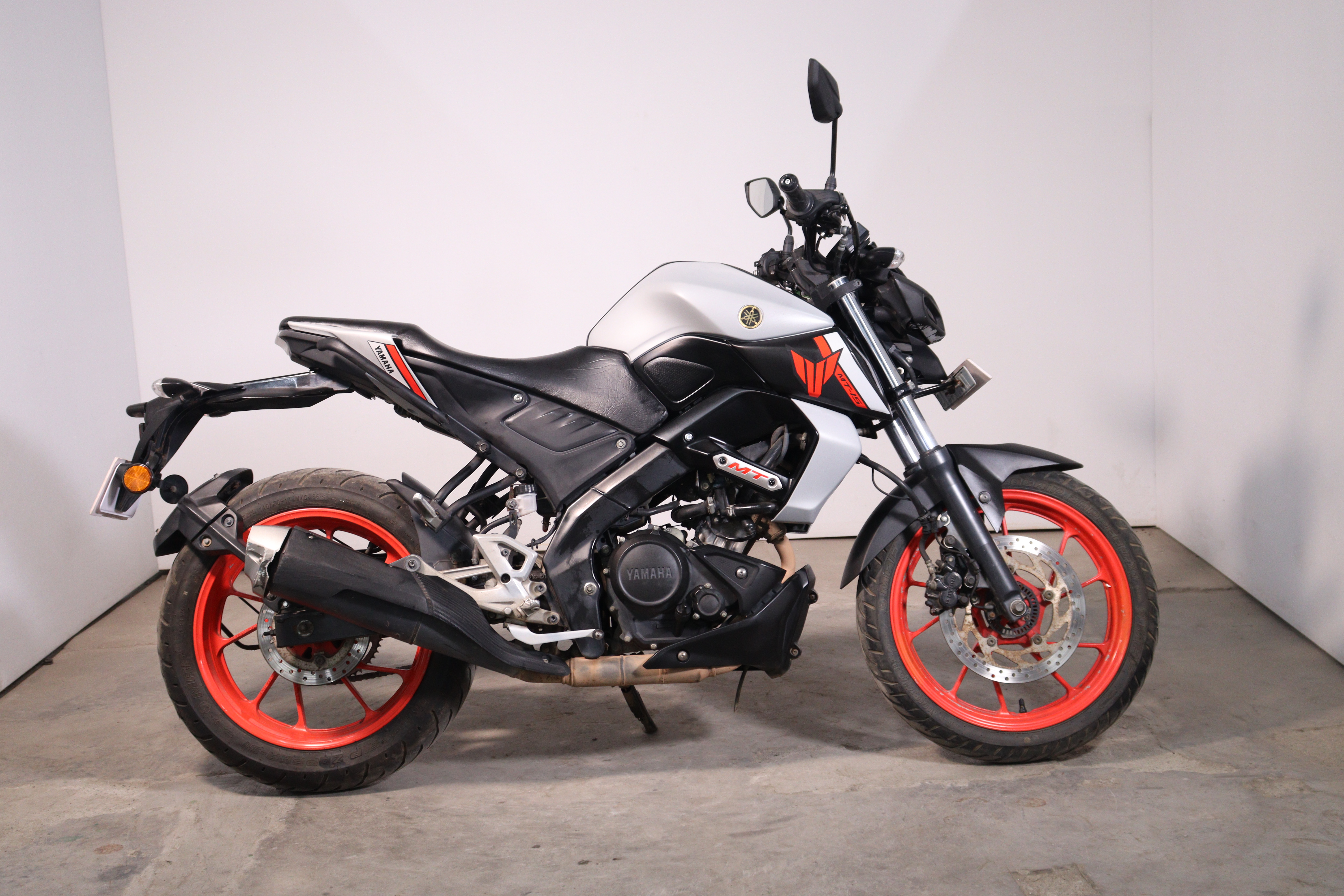 Yamaha MT-15 V1 STD