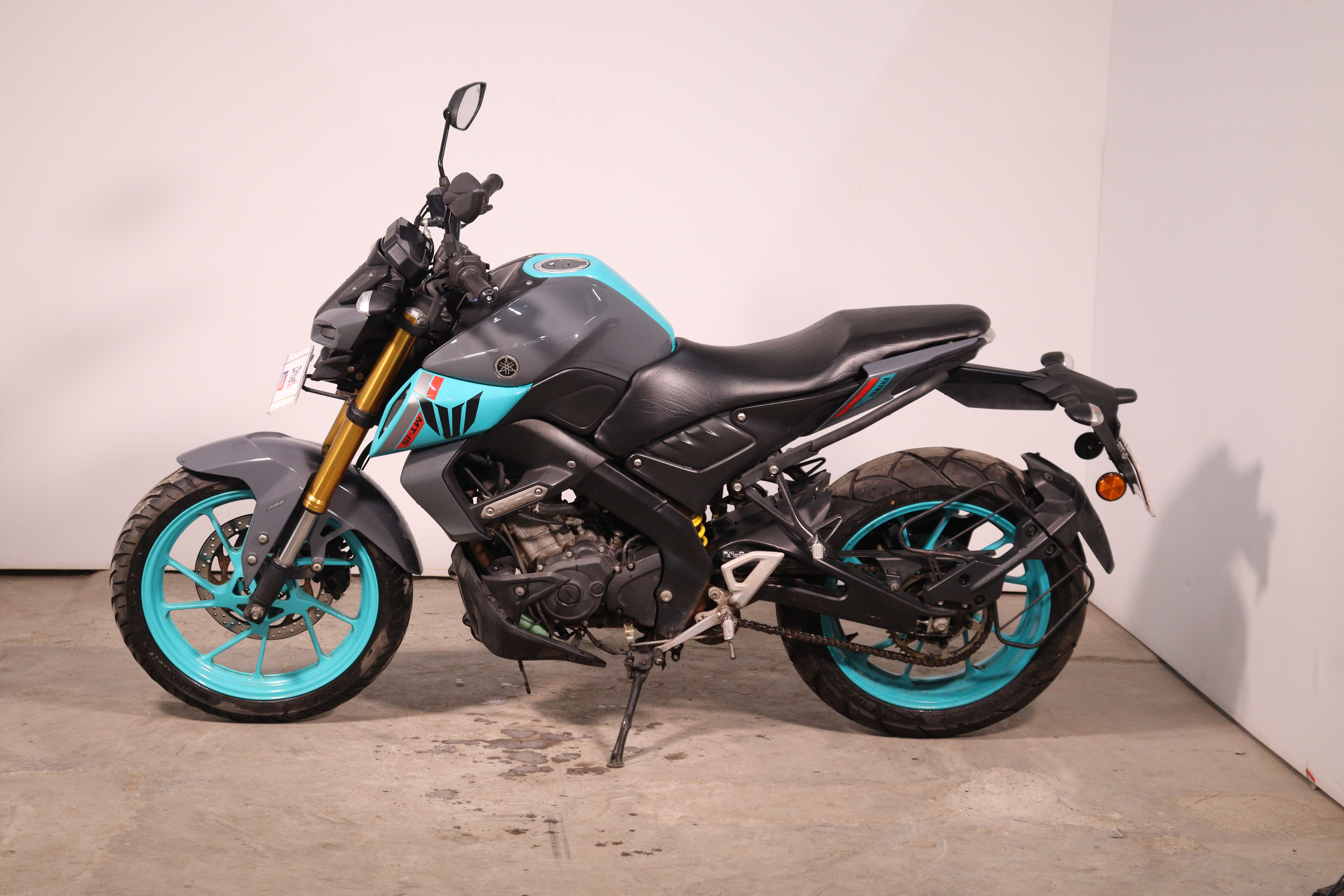 Yamaha MT-15 V2 Metallic Black